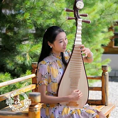 看花解悶，聽曲解憂，有勝于服藥者矣。